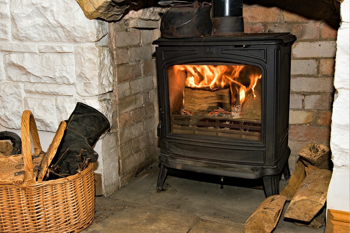 Multi-fuel stove and woodburner installation